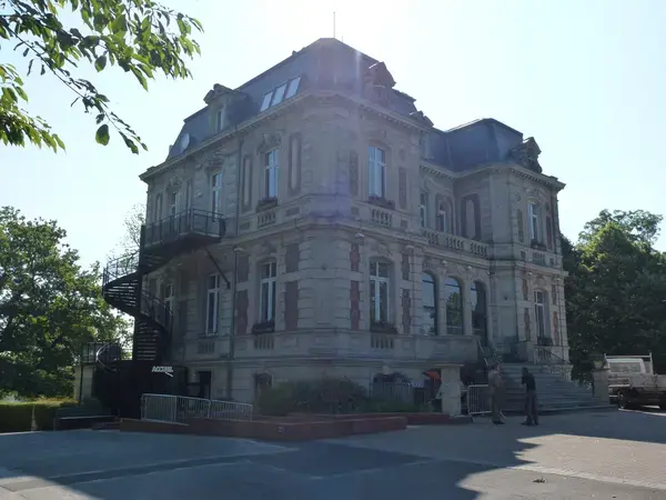 Monte Escalier Assistance Installateur Monte escalier Beuvrages