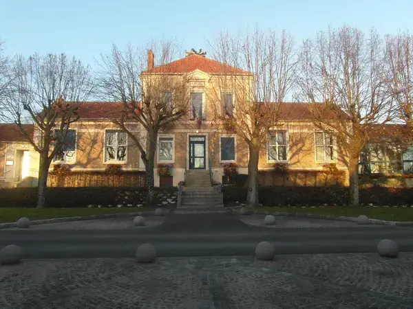 Monte Escalier Assistance Installateur Monte escalier Santeny