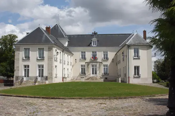 Monte Escalier Assistance Installateur Monte escalier Verneuil-l'Étang