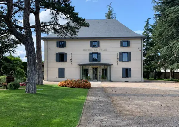 Monte Escalier Assistance Installateur Monte escalier Villette-d'Anthon